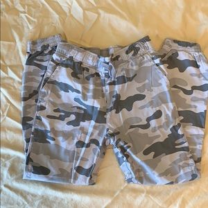 Boys Grey Camo Pants - Size 10
